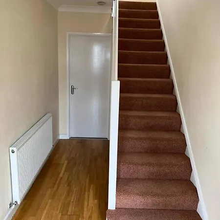 Casa vacanze Contractor House Near Town Centre *